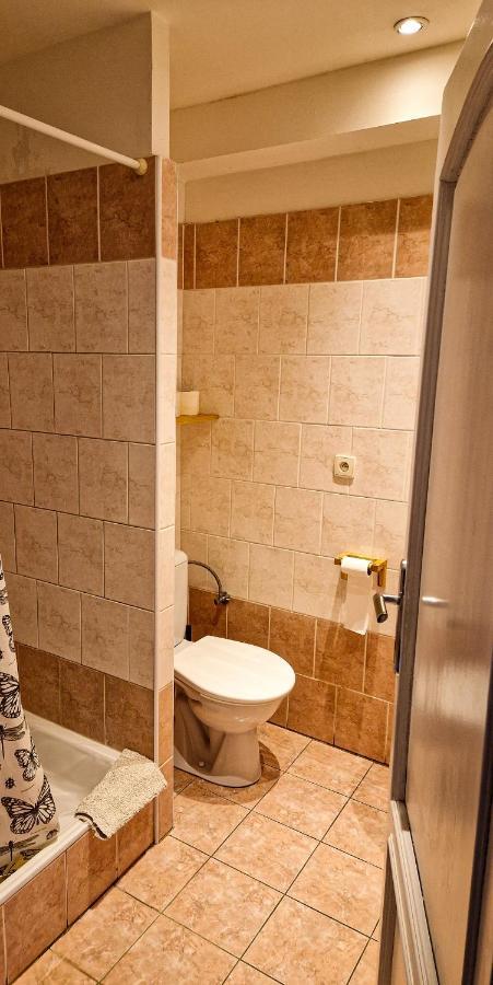 Hotel Ned Hockey 宁布尔克 外观 照片